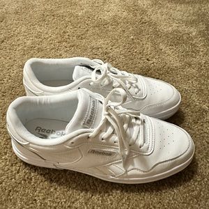REEBOK sneakers new